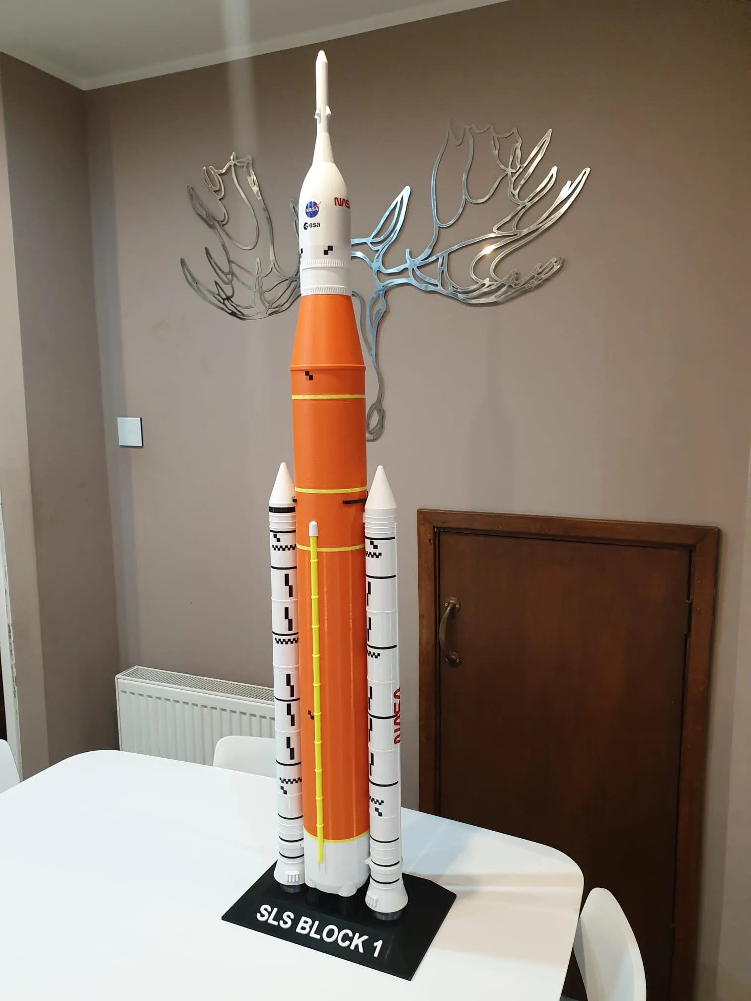 SLS NASA Artemis 1 Rocket
